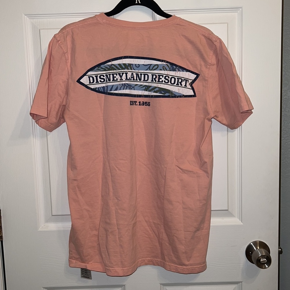 DISNEYLAND RESORT TEE 🥳🤩